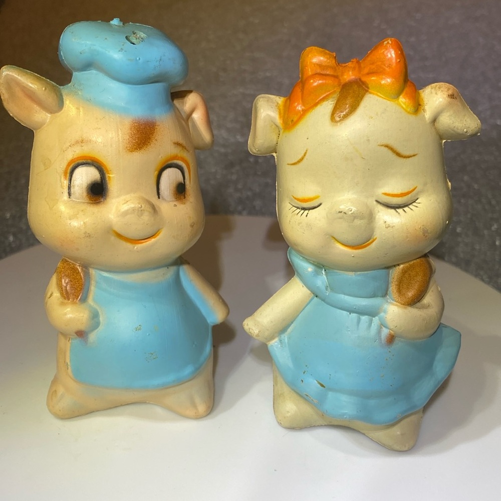 Vintage 60’s Celluloid Plastic Chef Pig Salt & Pepper Shakers Made in Hong Kong